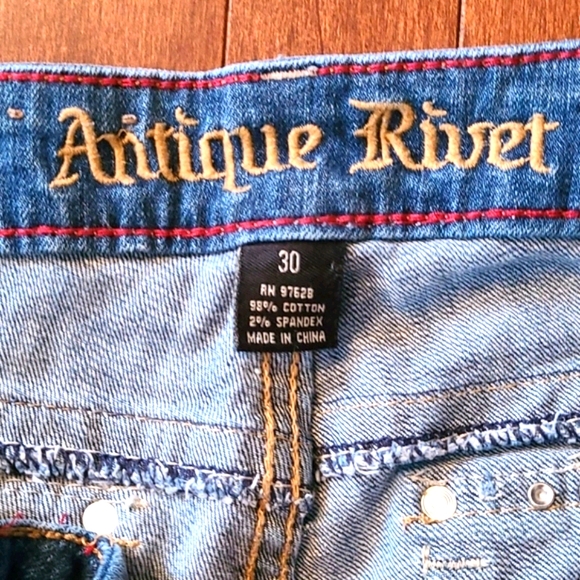 Women's skinny jeans - Picture 3 of 3